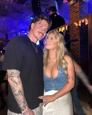 Caitlin Betterly OnlyFans Leaked Free Thumbnail Picture - #z90HPKPuit