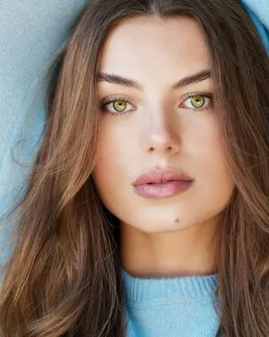 Caitlin Carmichael OnlyFans Leaked Free Thumbnail Picture - #hXt1CSpabm