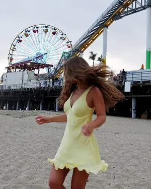 Caitlin Carmichael OnlyFans Leaked Free Thumbnail Picture - #iUF0wpKCCC