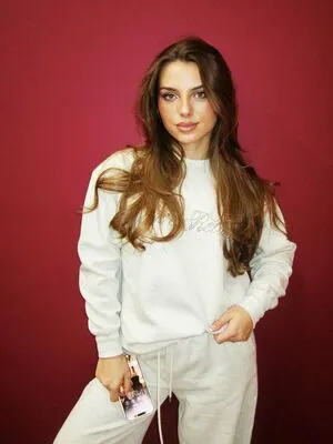 Caitlin Carmichael OnlyFans Leaked Free Thumbnail Picture - #pI3FAxjhfe