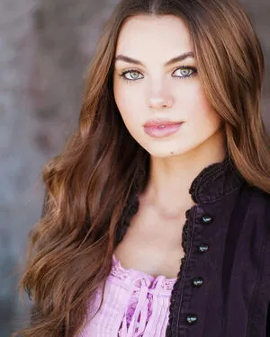 Caitlin Carmichael OnlyFans Leaked Free Thumbnail Picture - #sZ9XlTDWGB