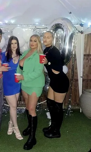 Caitlin G OnlyFans Leaked Free Thumbnail Picture - #d1O5wHHwAr