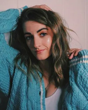 Caitlin Marie Reacts OnlyFans Leaked Free Thumbnail Picture - #Uordlyx4bh