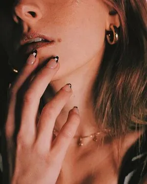 Caitlin Marie Reacts OnlyFans Leaked Free Thumbnail Picture - #cR7fRR6Buu