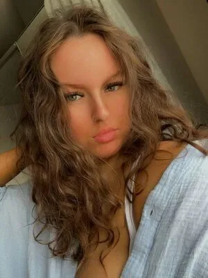 Caitlin Mayx OnlyFans Leaked Free Thumbnail Picture - #1o05vjRr1a