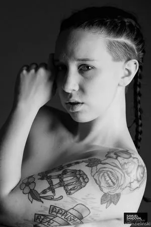 Caitlinzielinski OnlyFans Leaked Free Thumbnail Picture - #OFTFGI8xSy
