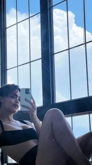 Caitlyn Mwenifumbo OnlyFans Leaked Free Thumbnail Picture - #Y1KT7wMjz4