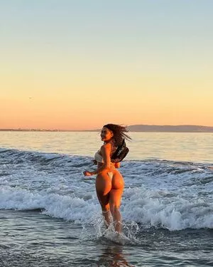 Caitlyn Mwenifumbo OnlyFans Leaked Free Thumbnail Picture - #tj5JpZmXmH