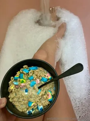 Caitlynswayfree OnlyFans Leaked Free Thumbnail Picture - #PVEKerv9Ub