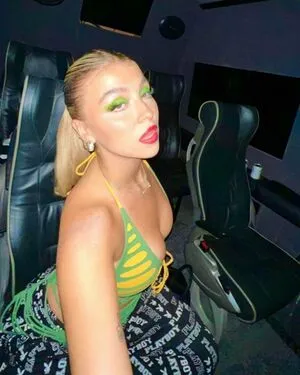 Caity Baser OnlyFans Leaked Free Thumbnail Picture - #mW2eyeFSL0