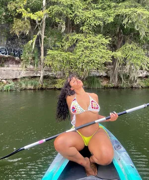 Cakequeenmami OnlyFans Leaked Free Thumbnail Picture - #nL5PpclH50
