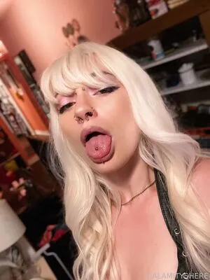 Calamityshere OnlyFans Leaked Free Thumbnail Picture - #Q7L0IMwLxn