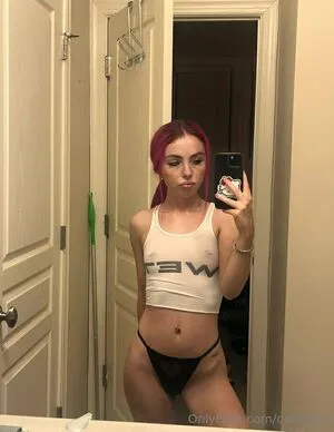 Calilov3r OnlyFans Leaked Free Thumbnail Picture - #X0EmFszOeX