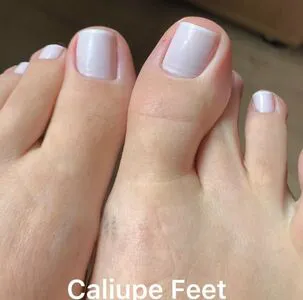 Caliupe Feet OnlyFans Leaked Free Thumbnail Picture - #1JSTYMqsV3