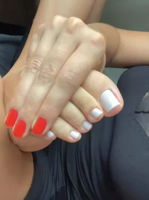 Caliupe Feet OnlyFans Leaked Free Thumbnail Picture - #AN3DRhER2C