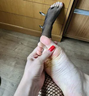 Caliupe Feet OnlyFans Leaked Free Thumbnail Picture - #VAkzXrlUpQ