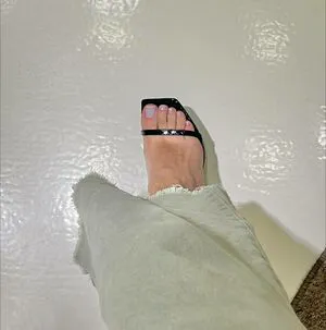 Caliupe Feet OnlyFans Leaked Free Thumbnail Picture - #ucHZPr5Web