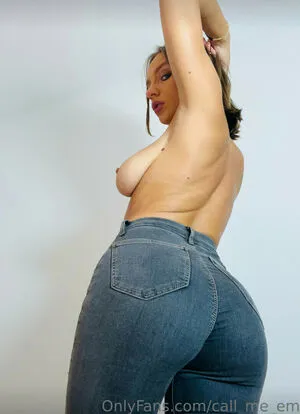 Call Me Em OnlyFans Leaked Free Thumbnail Picture - #yjwIvrxnCv