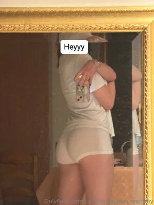 Call Me Sapphic Mommy OnlyFans Leaked Free Thumbnail Picture - #LjRpCCr75D