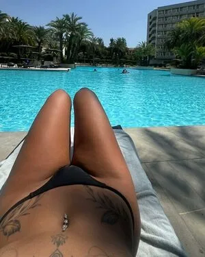 Callmegeorgette OnlyFans Leaked Free Thumbnail Picture - #4ByX6h2qLr