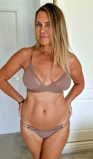 Calymorgan OnlyFans Leaked Free Thumbnail Picture - #djAruDIEOJ