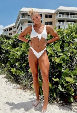 Calyx Harmony OnlyFans Leaked Free Thumbnail Picture - #4akOFv2Wx0