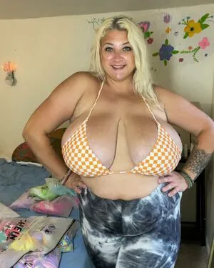 Cambriacurves OnlyFans Leaked Free Thumbnail Picture - #YGcwMqX9Fu