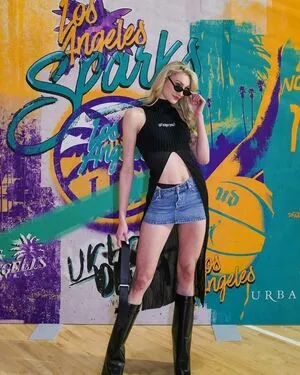 Cameron Brink OnlyFans Leaked Free Thumbnail Picture - #lnyrv4cAat