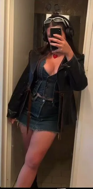 Camikosloskii OnlyFans Leaked Free Thumbnail Picture - #AwBuy7hjaf