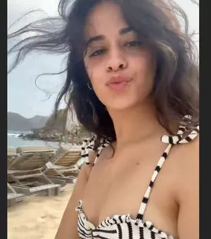 Camila Cabello OnlyFans Leaked Free Thumbnail Picture - #5Mqy1ogSq1