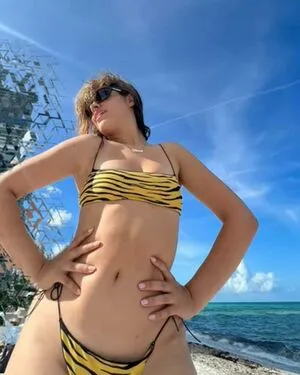 Camila Cabello OnlyFans Leaked Free Thumbnail Picture - #LLX3iHPpT5