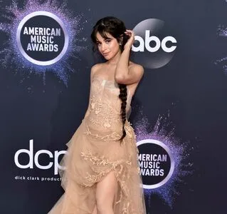 Camila Cabello OnlyFans Leaked Free Thumbnail Picture - #NzAJmpemV5