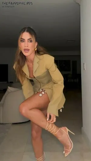 Camila Coelho OnlyFans Leaked Free Thumbnail Picture - #KNOtx3ExuZ