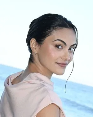 Camila Mendes OnlyFans Leaked Free Thumbnail Picture - #CG5Y4h4pUj