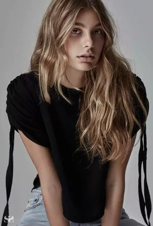 Camila Morrone OnlyFans Leaked Free Thumbnail Picture - #D6ZudHkpzx