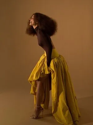 Camila Pitanga OnlyFans Leaked Free Thumbnail Picture - #THZ2ssFyU4