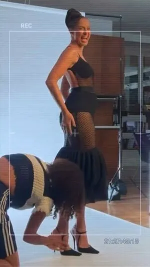 Camila Pitanga OnlyFans Leaked Free Thumbnail Picture - #X4AcCPy7iE