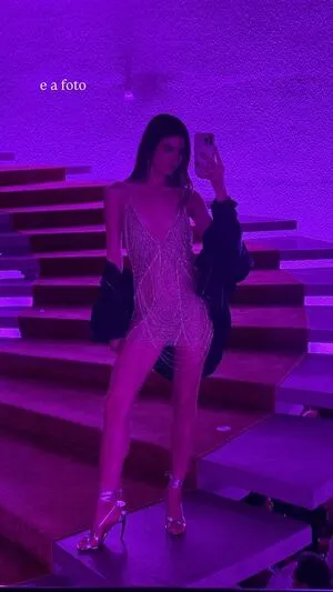 Camila Queiroz OnlyFans Leaked Free Thumbnail Picture - #AVPbBBduDg