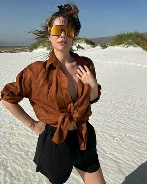 Camila Sodi OnlyFans Leaked Free Thumbnail Picture - #t1k9HakMip