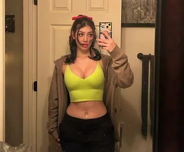 Camilarreyna OnlyFans Leaked Free Thumbnail Picture - #haxdN3vko5