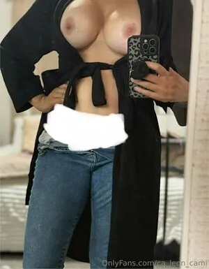 Camileonca OnlyFans Leaked Free Thumbnail Picture - #7G8JsDzo3X