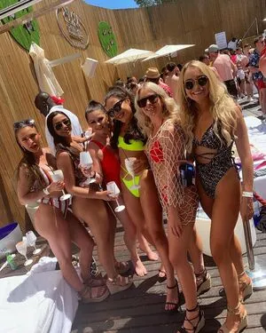 Camilla Ainsworth OnlyFans Leaked Free Thumbnail Picture - #HBFG7LJhz4