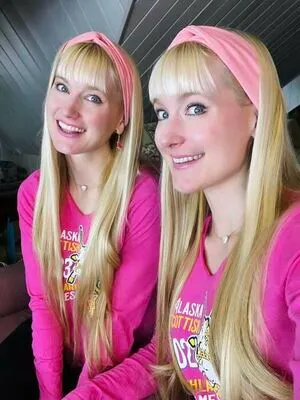 Camille And Kennerly OnlyFans Leaked Free Thumbnail Picture - #SOn13SSX0J