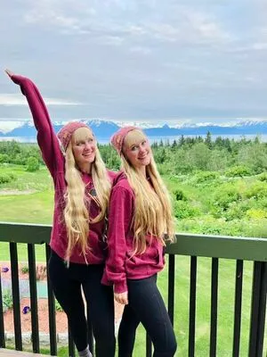 Camille And Kennerly OnlyFans Leaked Free Thumbnail Picture - #o7e8ATopH6