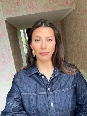 Camille Cerf OnlyFans Leaked Free Thumbnail Picture - #P6SKENp6nM