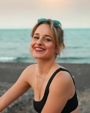 Camille Lv OnlyFans Leaked Free Thumbnail Picture - #BlO3FMXumy