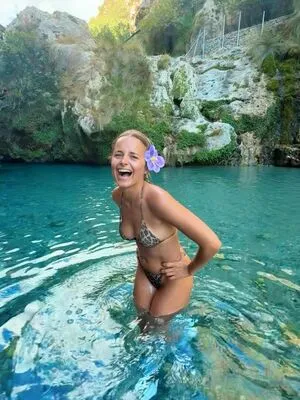 Camille Lv OnlyFans Leaked Free Thumbnail Picture - #lOJuknorVY