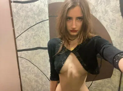 Camille Roth OnlyFans Leaked Free Thumbnail Picture - #HHSR6zT346