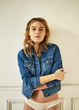 Camille Rowe OnlyFans Leaked Free Thumbnail Picture - #BEHewNMyie