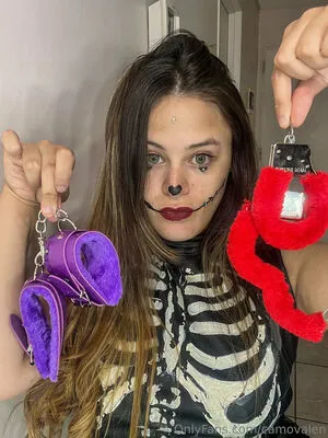 Camovalen OnlyFans Leaked Free Thumbnail Picture - #RfwqkbBr6g